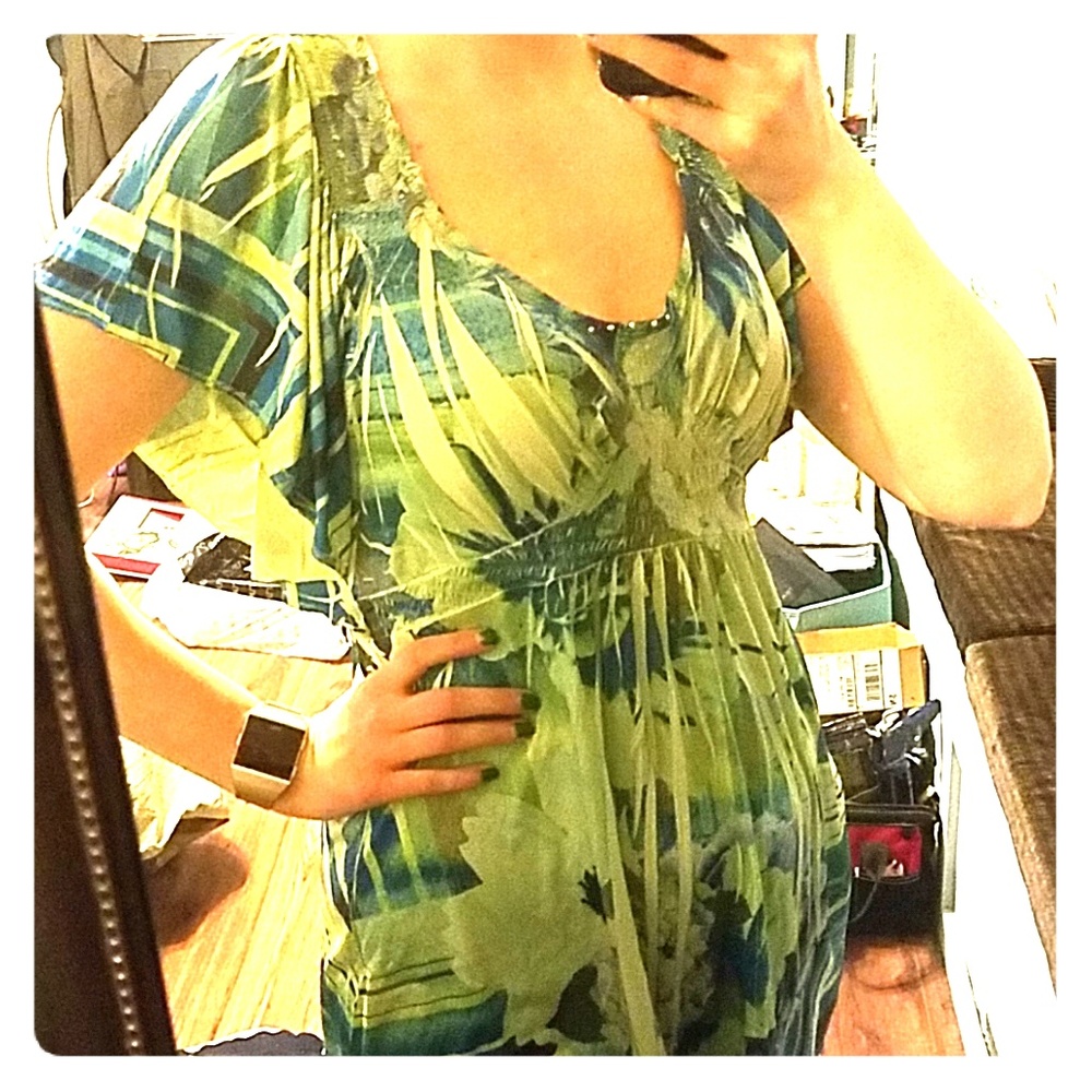 Pretty & Stretchy Floral Shirt